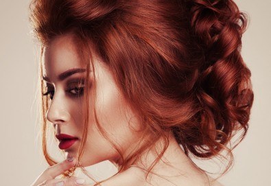 Цялостна грижа за Вашата коса с боядисване, подстригване и оформяне на прическа по избор в салон за красота Коса и Грим!