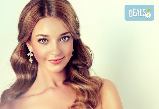 За Вас абитуриенти! Официална абитуриентска прическа при стилист на Салон за красота Blush Beauty! - Снимка 1