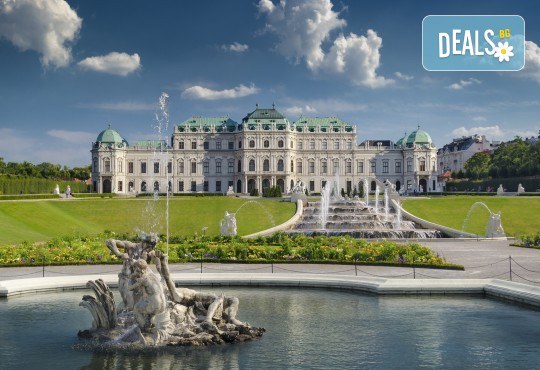 За 24-ти май във Виена, с Молина Травел! 2 нощувки със закуски в хотел 3*, транспорт и включено посещение на Пратера и Бирения фест във Виена! - Снимка 1