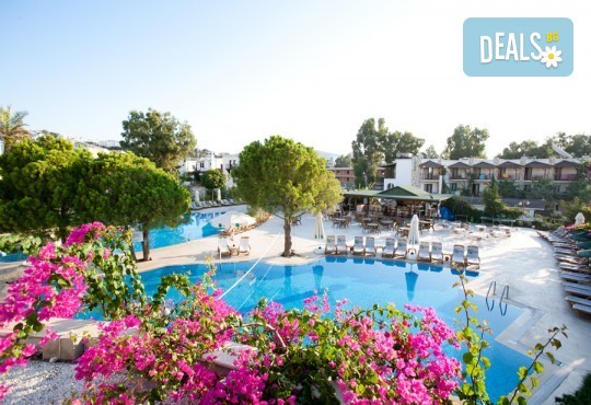 Май или юни на почивка в Ayaz Aqua Hotel 4*, Бодрум, Турция! 7 нощувки на база All Inclusive, самолетен билет, летищни такси и трансфери - Снимка 1