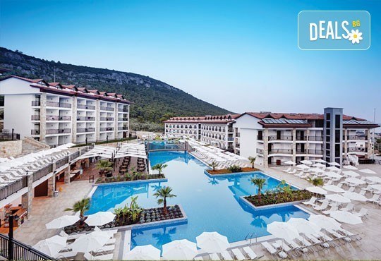 Майски празници в Ramada Resort Hotel Akbuk 4+*, Дидим, Турция! 5 или 7 нощувки на база All Inclusive, безплатно за 2 деца до 12.99 г. и възможност за транспорт! - Снимка 1