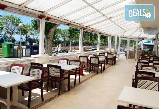 Last minute! През май в Калея, Испания! 5 нощувки, закуски и вечери в хотел 3*, самолетен билет, летищни такси, трансфери и бонус: йога практики на плажа! - Снимка 7