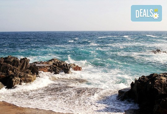 Last minute! През май в Калея, Испания! 5 нощувки, закуски и вечери в хотел 3*, самолетен билет, летищни такси, трансфери и бонус: йога практики на плажа! - Снимка 4