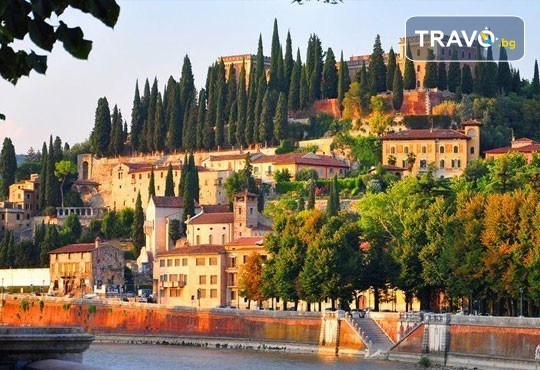 Самолетна екскурзия до Рим през ноември с Дари Травел! 4 дни, 3 нощувки със закуски в хотел 2/3*, самолетен билет, такси, трансфери и водач - Снимка 4