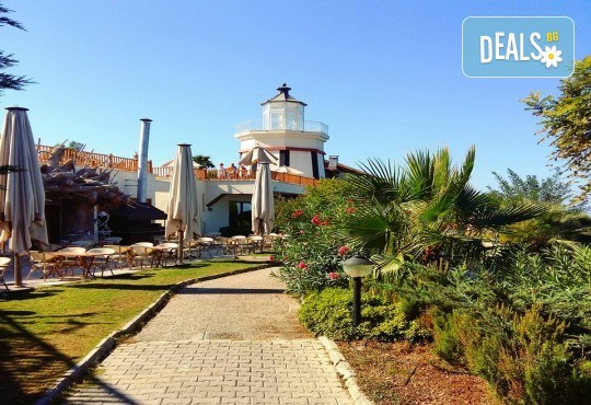 Късно лято в Sea Light Resort Hotel 5*, Кушадасъ, Турция! 5 нощувки на база Ultra All Inclusive, безплатно за дете до 12.99г. - Снимка 8