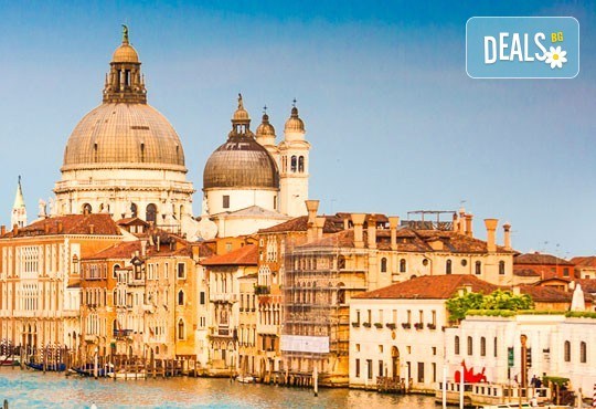 Лятна екскурзия до прелестната Венеция със самолет! 3 нощувки със закуски, самолетен билет и летищни такси - Снимка 7