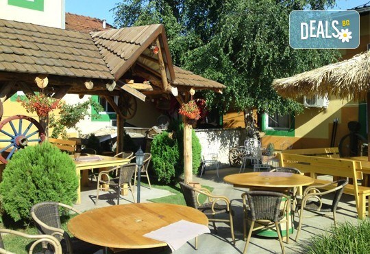 Уикенд почивка Лесковац, Сърбия, през юли! 1 нощувка със закуска и вечеря с жива музика и неограничени напитки в хотел Грош 2*, възможност за транспорт - Снимка 3