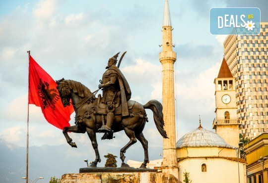 Септемврийски празници в Охрид, Дуръс, Тирана и Елбасан! 3 нощувки с 3 закуски и 2 вечери, транспорт и екскурзовод! - Снимка 9