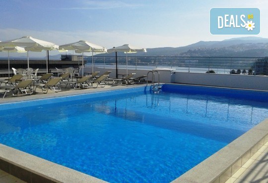 Лятна екскурзия до Кавала с плаж на Неа Ираклица и Неа Перамос! 1 нощувка със закуска в Oceanis Hotel 3*, транспорт и водач! - Снимка 10