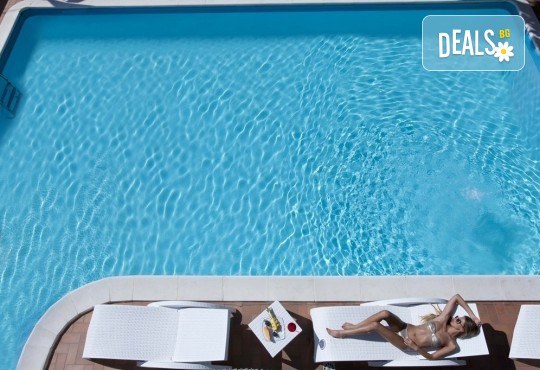 Last minute! Почивка в Италия, Римини - 7 нощувки със закуски и вечери в Hotel Du Soleil 4*, самолетен билет, трансфери и екскурзии до Болоня, Сан Марино и в Римини - Снимка 7