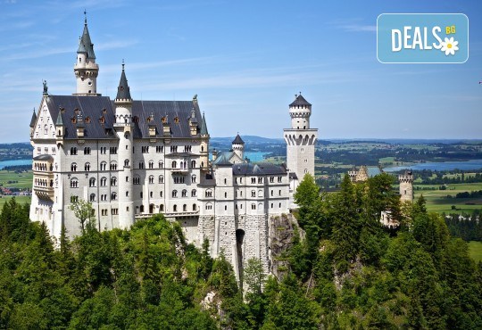 Екскурзия през септември: Баварски замъци и Швейцария! 7 нощувки със закуски в хотели 2/3 *, таранспорт и екскурзовод - Снимка 1