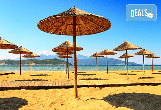 Еднодневна екскурзия за плаж в Гърция - Керамоти! Транспорт, програма в Кавала и възможност за посещение на о. Тасос - Снимка 1