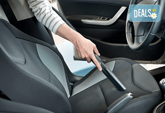Машинно мокро пране и почистване на салон на лек автомобил, джип или ван от Quickclean! - Снимка 1