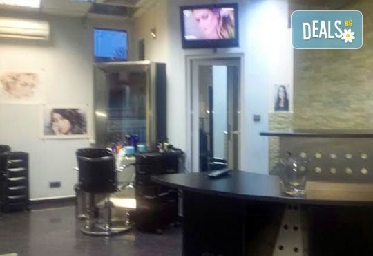 За перфектно оформени черти! Перманентен грим на вежди в New Faces Beauty Studio! - Снимка 4