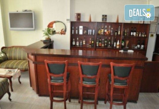 Слънчев уикенд в Кавала, Гърция, с Еко Тур! 1 нощувка със закуска в Nefeli Hotel 2*, транспорт и възможност за плаж в Амолофи и Неа Ираклица - Снимка 7