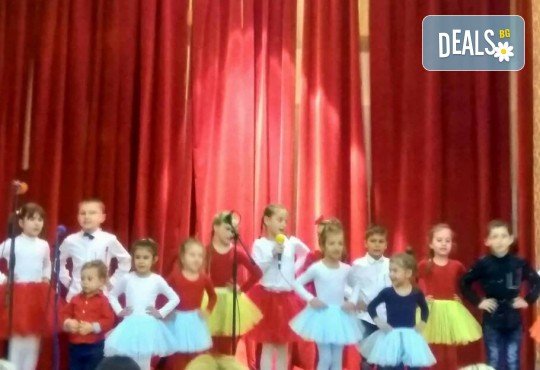 Две или четири посещения за деца от 3 до 16 год. на детска вокална група Палави ноти в Sofia International Music & Dance Academy! - Снимка 1