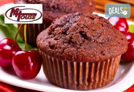 Сладко изкушение от Muffin House! 50 или 100 броя мини мъфин - микс от видове с превъзходен вкус - Снимка 2
