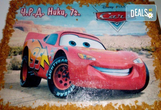 За рожден ден! Детска торта 16 парчета със снимка на любим герой, блат от мъфини, шоколадов крем и надпис пожелание от Muffin House! - Снимка 1