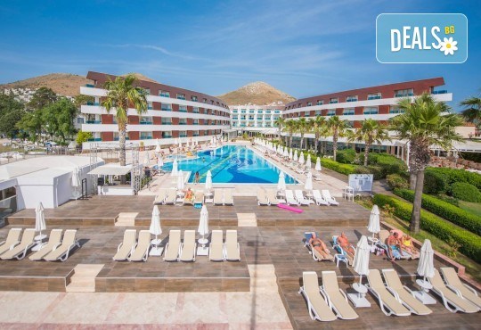 Изпратете лятото с луксозна почивка в Grand Park Bodrum 5*, Турция! 7 нощувки на база Ultra All Inclusive, безплатно за дете до 12.99г. - Снимка 4