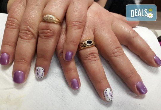 Mаникюр с гел лак BlueSky, 2 или 4 декорации, вграждане на камъчета и ефекти от Салон Мечта! - Снимка 21