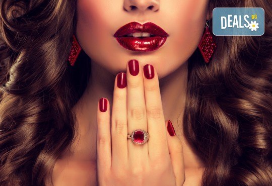 Перфектни цветове! Дълготраен маникюр с гел лак BlueSky, Shellac и CND в Салон за красота Miss Beauty! - Снимка 1