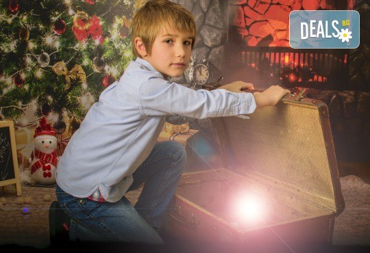 Красив подарък за цялото семейство! Направете си коледна семейна фотосесия с неограничен брой обработени кадри от Pandzherov Photography! - Снимка 3