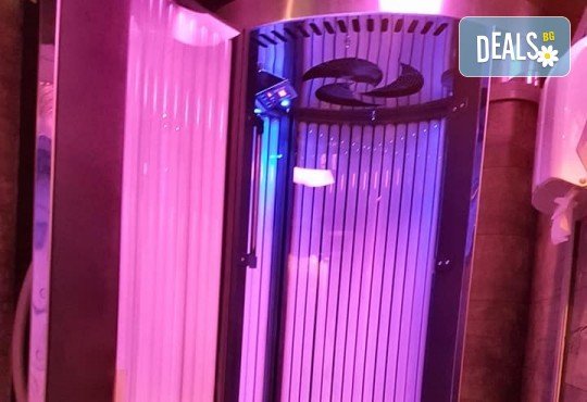Еднократно посещение до 15 минути на турбо солариум с чисто нови лампи + 2бр. тестери соларна козметика на Soleo в соларно и козметично студио More Sun! - Снимка 8