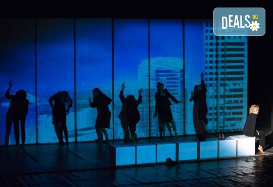 Гледайте хитовия спектакъл Тирамису на 14.10. от 19ч. в Театър София, 1 билет! - Снимка 8