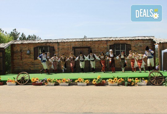 4 урока по народни танци в танцова школа Дивля, от Sofia International Music & Dance Academy! - Снимка 4