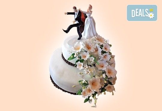 За Вашата сватба! Бутикова сватбена торта с АРТ декорация от Сладкарница Джорджо Джани! - Снимка 23