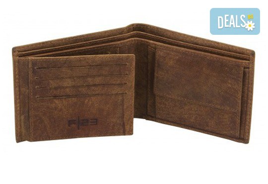 Стилен подарък за любимия мъж! Портфейл от естествена кожа с RFID защита за безконтактни кредитни карти - Снимка 1