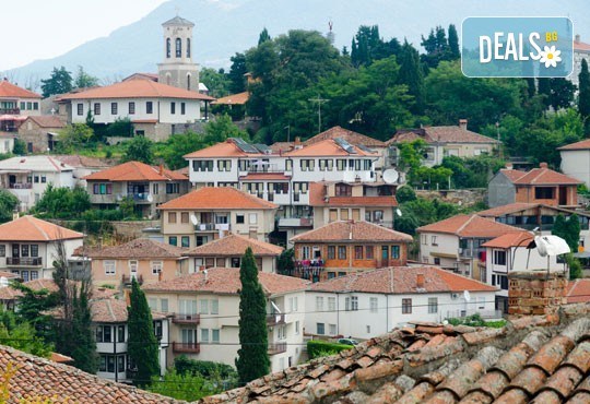 Нова година в Охрид, Македония, с България Травел! 3 нощувки със закуски, 2 вечери с жива музика в Hotel Village 4*, транспорт и посещение на Скопие! - Снимка 4
