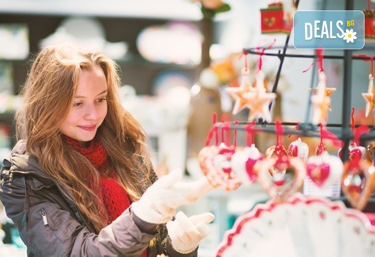 Еднодневна екскурзия и шопинг в Драма - коледната столица на Гърция! Транспорт, екскурзовод и посещение на Онируполи! - Снимка 2