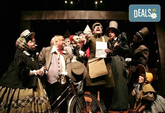 Гледайте Калин Врачански и Мария Сапунджиева в комедията Ревизор на 13.12. от 19 ч., в Театър ''София'', билет за един! - Снимка 3