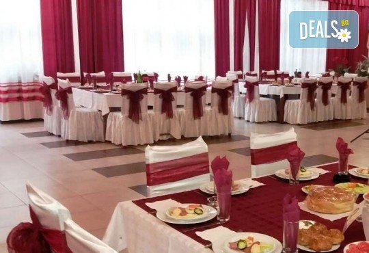 Нова година в Сокобаня, Сърбия, с Джуанна Травел! 3 нощувки в хотел Сокоград, на база All inclusive и включена Новогодишна вечеря, възможност за транспорт - Снимка 2