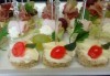 90 броя празнични хапки, аранжирани и декорирани за директно сервиране от кулинарна работилница Деличи! - thumb1 3