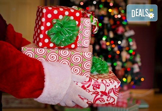 Поканете Дядо Коледа у дома! 30-минутно посещение на посочен от Вас адрес за поднасяне на подаръци! - Снимка 2