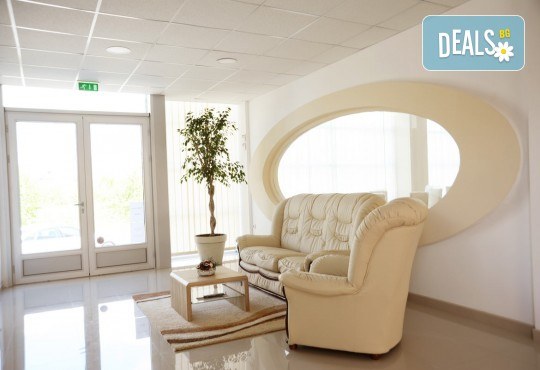 Отпразнувайте идването на 2019-та година в Ниш, Сърбия! 3 нощувки със закуски в Hotel Crystal Ice 3*, 1 стандартна и 1 празнична вечеря с богато меню и неограничени напитки! - Снимка 8