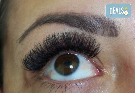 Поставяне на 3, 4 или 5D мигли от коприна в салон за красота Incanto Dream в Студентски град! - Снимка 4