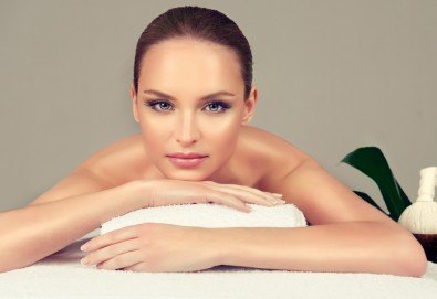 Релакс за цялото тяло с 60-минутен класически масаж във V&A Glamour Beauty Salon!