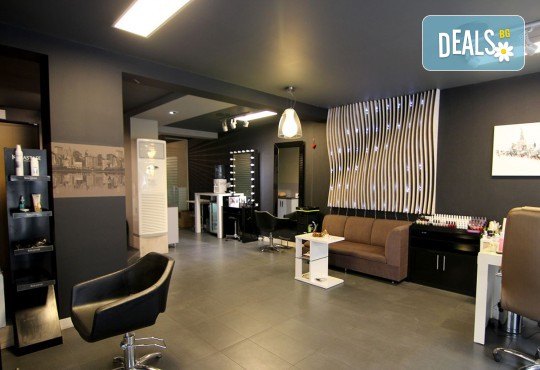 Неоперативен лифтинг с двугодишен ефект с HIFU на цяло лице или на цяло лице, шия и деколте в Студио за красота Juliet Marten - Снимка 6