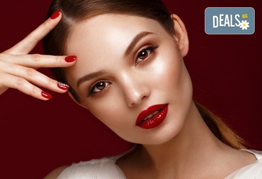 Празнична прическа по избор, класически или френски маникюр с гел лак + безплатно сваляне на гел лак в студио Галинея! - Снимка 1