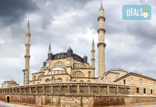 Eкскурзия до Истанбул с АБВ ТРАВЕЛС! 2 нощувки със закуски в хотел 3*, транспорт, обиколка в Истанбул и посещение на Чорлу и Одрин! - Снимка 7