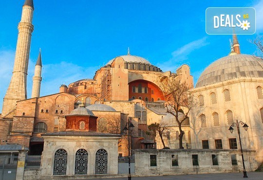 Last minute! Нова година в Истанбул, с ТА АПОЛО! 3 нощувки със закуски в Hotel Sogut 3*, пешеходна обиколка в Истанбул! - Снимка 2