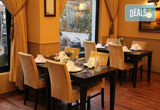 Last minute! Нова година в Истанбул, с ТА АПОЛО! 3 нощувки със закуски в Hotel Sogut 3*, пешеходна обиколка в Истанбул! - Снимка 11