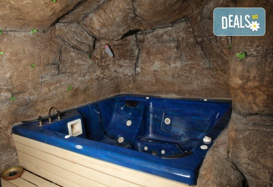 Last minute! Нова година в Истанбул, с ТА АПОЛО! 3 нощувки със закуски в Hotel Sogut 3*, пешеходна обиколка в Истанбул! - Снимка 14