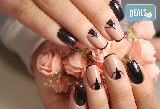 Изграждане на ноктопластика с гел, маникюр с гел лак BlueSky или Nika и 2 декорации в V&A Glamour Beauty Salon! - Снимка 2