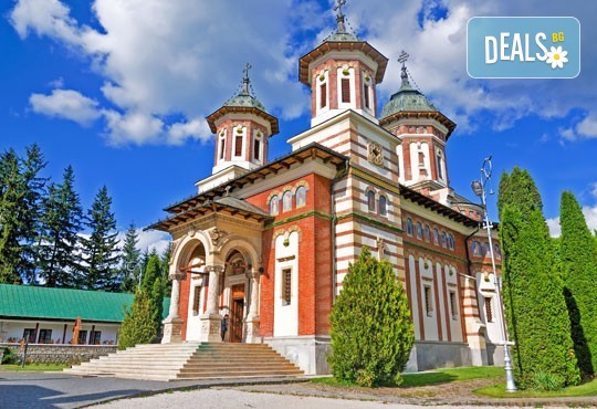 За 24 май, екскурзия до Румъния! 2 нощувки със закуски в Синая, транспорт и панорамна обиколка на Букурещ! - Снимка 5