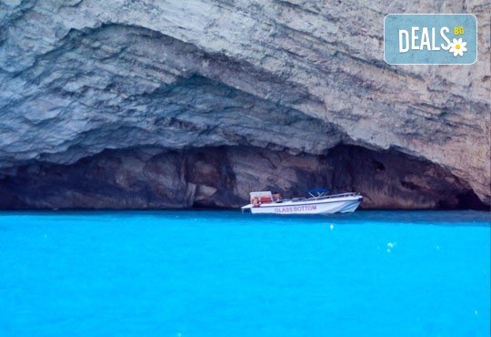 Почивка през септември на остров Закинтос! 5 нощувки със закуски и вечери в хотел 3*, транспорт и водач от България Травъл! - Снимка 3