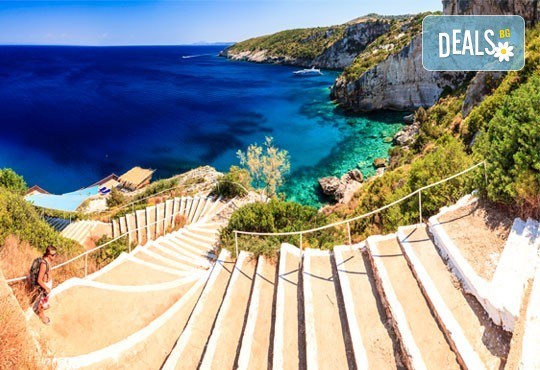 Почивка през септември на остров Закинтос! 5 нощувки със закуски и вечери в хотел 3*, транспорт и водач от България Травъл! - Снимка 5